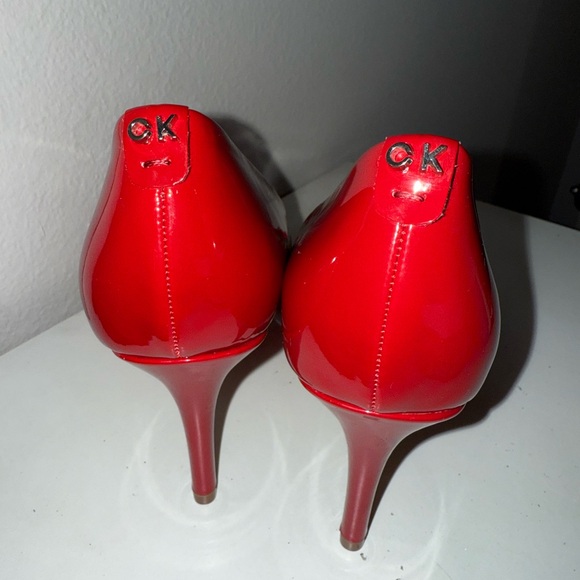 Calvin Klein Glossy Red and logo Heels. 2 pairs - Picture 5 of 10